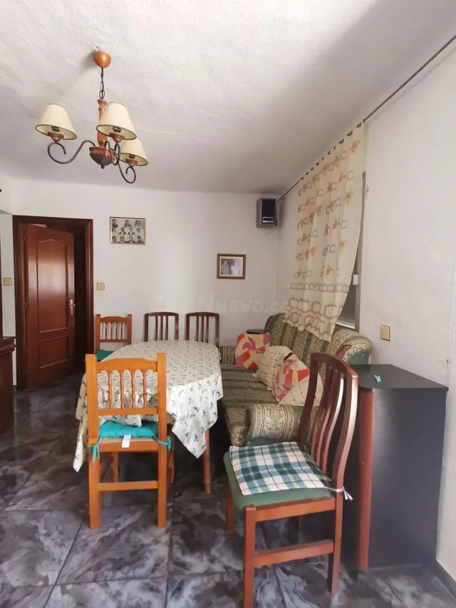 SE VENDE CASA EN PEGALAJAR - foto 3
