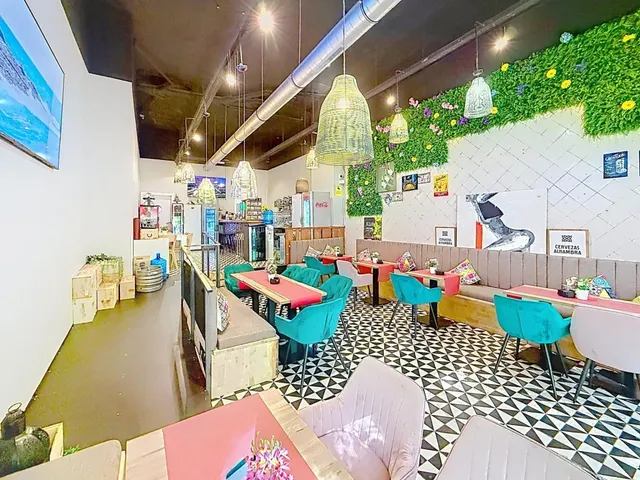 Traspaso bar-cafetería con terraza, Provençals del Poblenou — 9