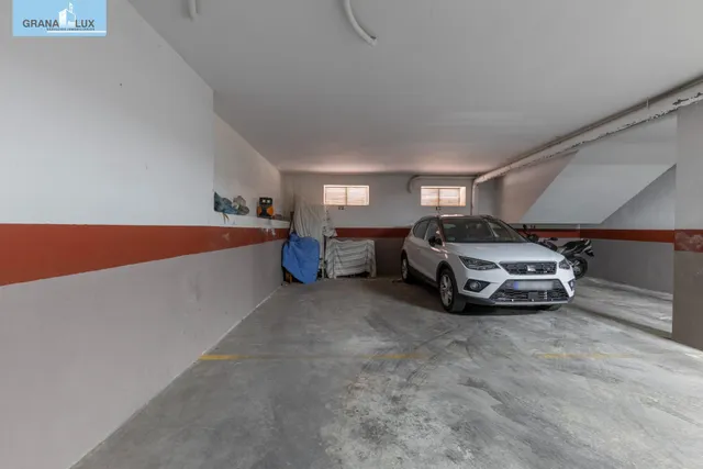 Plaza de aparcamiento de 25 m2 en Armilla (Granada) – acceso por calle málaga — 8
