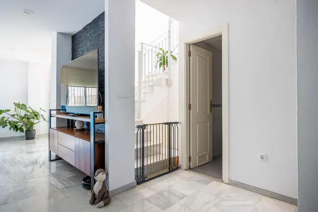 Vivienda adosada reformada, amplia y lista para entrar a vivir — 6