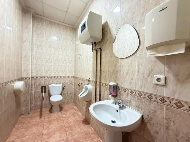 Local comercial 98m² en venta - Playa del Cura — 26
