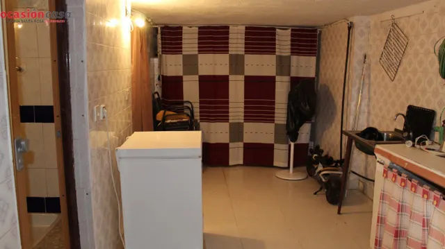 CHALET EN LA COLINA — 24
