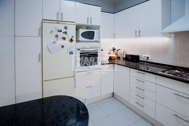 PISO EN VENTA  3 habitaciones, TERRAZA, PARKING Y TRASTERO — 11