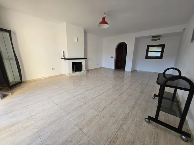 Venta de casa adosada con dos dormitorios en Torrequebrada,  - foto 4
