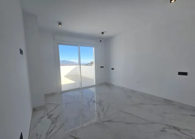 Chalet 4 habitaciones 297m² en venta - Marbella — 26