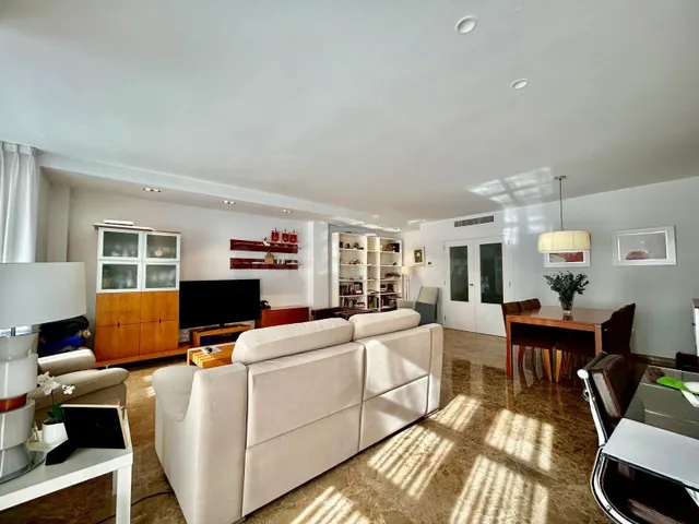 IMPRESIONANTE VIVIENDA REFORMADA DE DISEÑO EN PLENO PATRAIX  - foto 3