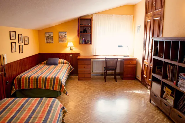 Urbis te ofrece un exclusivo chalet en venta en Salamanca. — 32