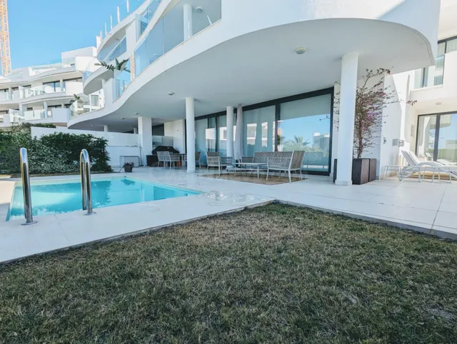 Espectacular apartamento de lujo en zona prestigiosa de Fuen - foto 2