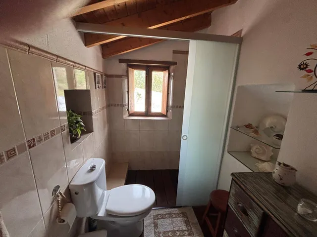 Chalet con terreno en Vallesesco — 46