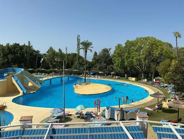 Estudio reformado con licencia turistica en Gamonal, Benalmadena — 2