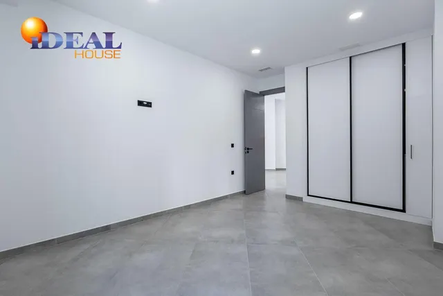 Vivienda a estrenar en urbanización privada en Parque Almunia con sauna, gimnasio y piscina comunitaria. — 16
