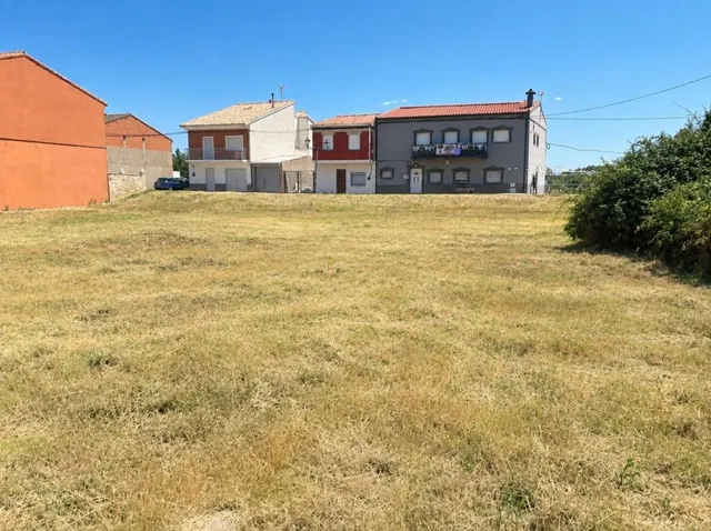 TERRENO URBANO DE 1.021 m² EN CARDENETE (CUENCA) — 4