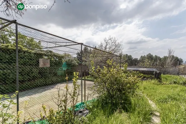 Espectacular casa independiente con piscina y grandes vistas en Monteluz (Peligros) — 49