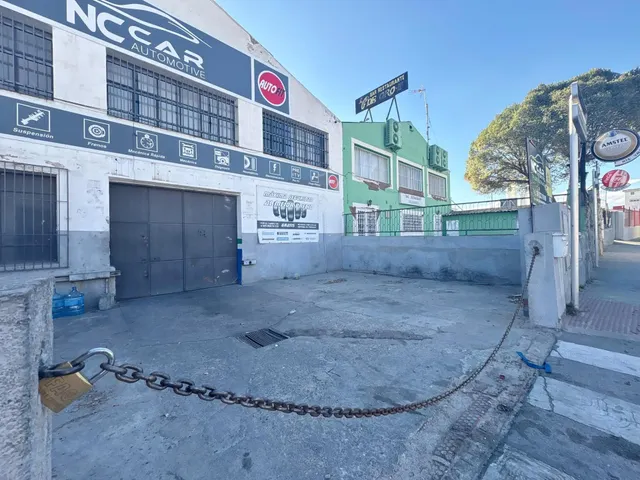 Nave industrial 265m² en alquiler - Valdelacasa — 24