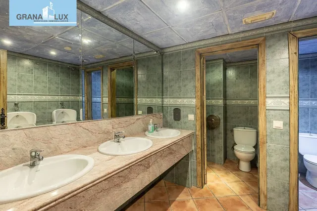 EN VENTA HOTEL Y RESTAURANTE LOS PINILLOS — 25