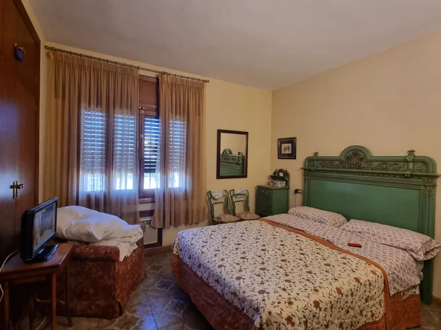 Chalet 6 habitaciones 265m² en venta - Madrigal — 39