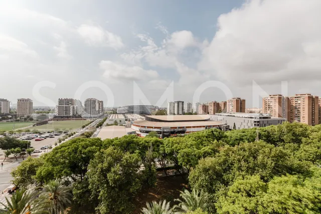 Piso en venta en Quatre Carreres, Valencia, con espectacular