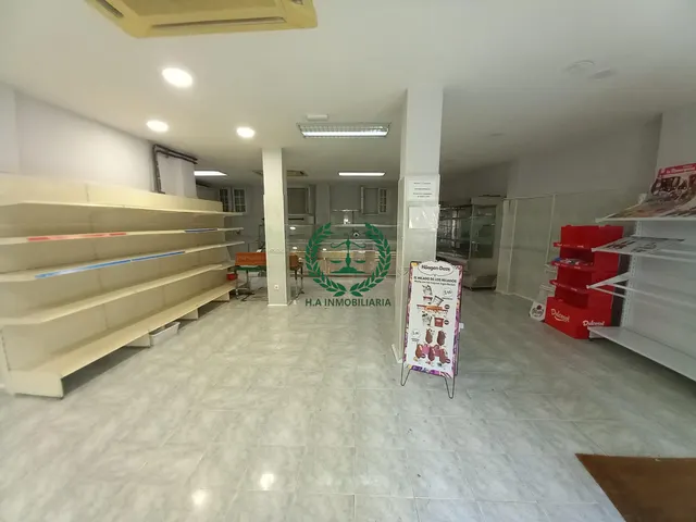 LOCAL COMERCIAL EN PEDREZUELA!! PVP 700€ — 4