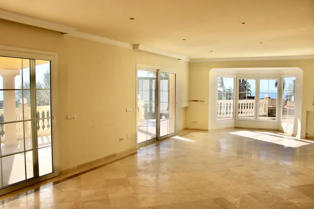 Chalet 6 habitaciones 450m² en venta - Marbella — 11