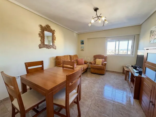 Piso muy luminoso en venta en Carretera de Ronda - foto 2