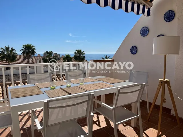 Fantástico apartamento dúplex con maravillosas vistas al mar