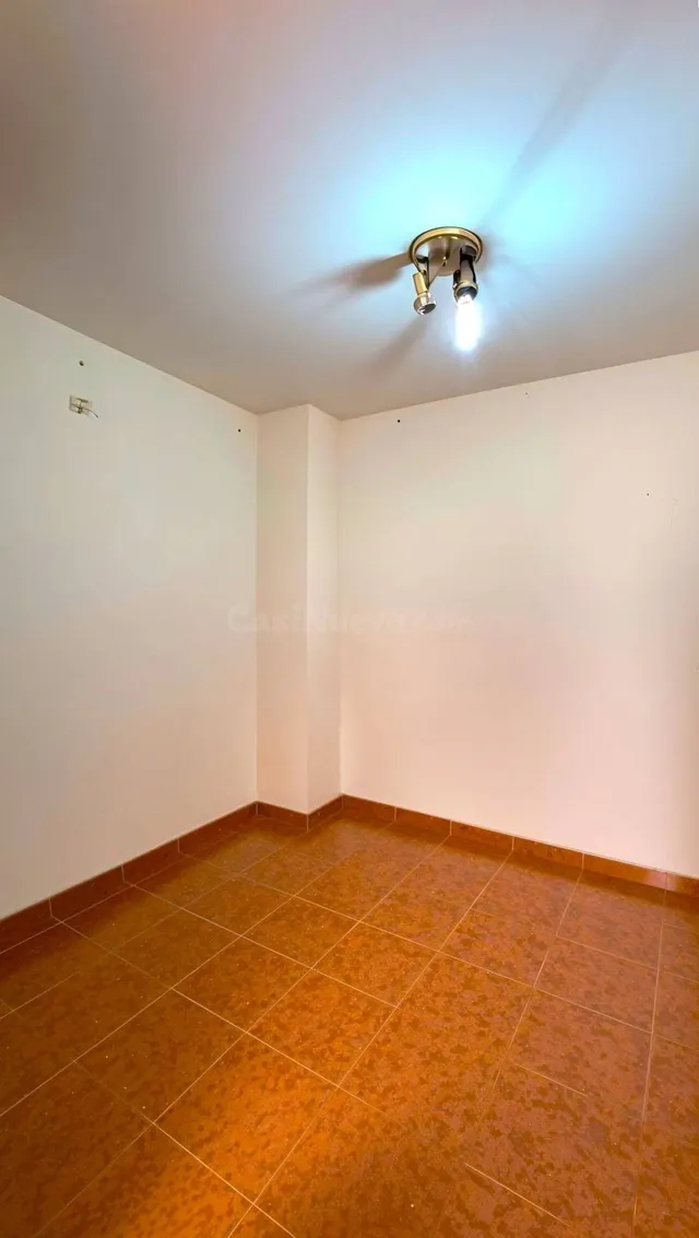 LOCAL EN VENTA CERCA DE PASSEIG PRIM - foto 5