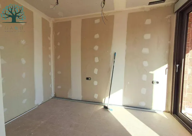 Último apartamento de obra nueva en primera línea de isla plana — 9