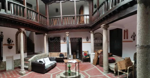 Casa castellana única en  el Casco Histórico de Toledo — 2