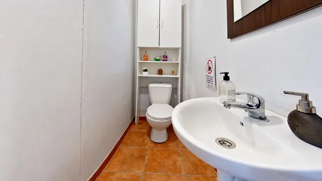 Vivienda unifamiliar de 194 m2 con patio privado y amplio garaje en Guayonje, Tacoronte — 23