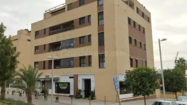 PLAZA DE GARAJE EN VENTA JUNTO A HIPERCOR