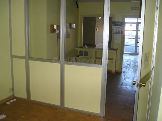 Local comercial 550m² en alquiler - María Auxiliadora - foto 3