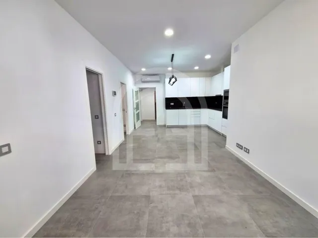 Planta baja 3 habitaciones 78m² en venta - Rambla sant jordi — 6
