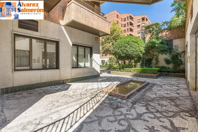 PRECIOSO ESTUDIO DE LUJO EN URBANIZACION TRIUNFO JARDIN — 47
