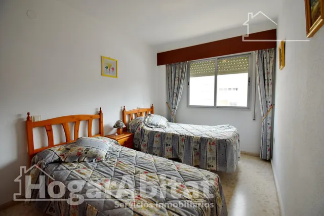 EXTERIOR CON PISCINA, GARAJE Y TERRAZA A SOLO 200 M DE LA PLAYA — 18