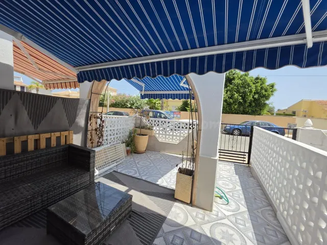 ADOSADO DE 2 habitaciones CON TERRAZA Y PISCINA COMUNITARIA — 3