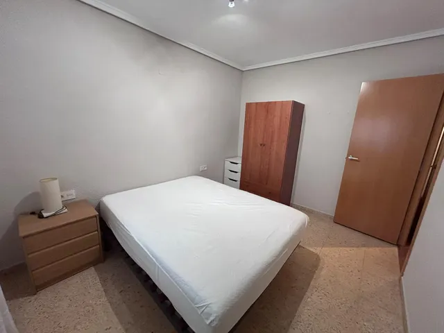 Piso 3 habitaciones 117m² en alquiler - La Raiosa — 39