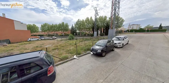 EN VENTA TERRENO URBANO EN TUDELA DE DUERO - foto 2