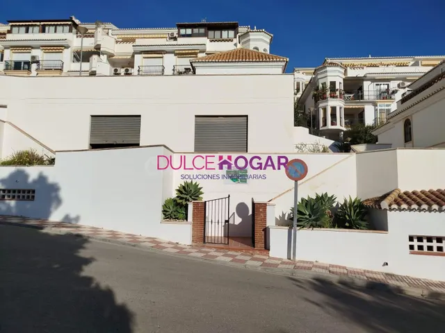 MAGNIFICO LOCAL EN BRUTO EN LA CALA DEL MORAL - foto 4