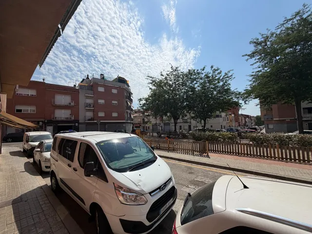 LOCAL COMERCIAL EN CREU DE BARBERA - SABADELL — 14