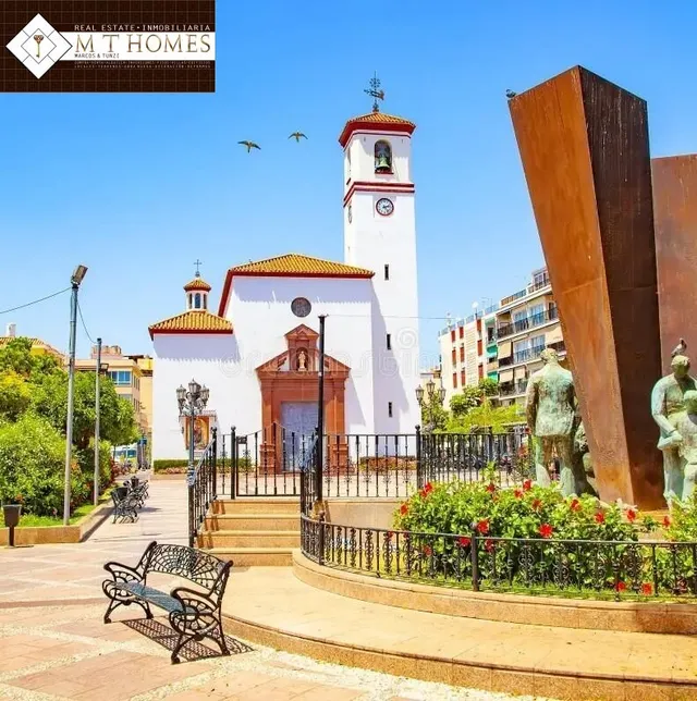 Local comercial en ubicación prime de Fuengirola– pleno centro – máxima visibilidad y tránsito peatonal — 6