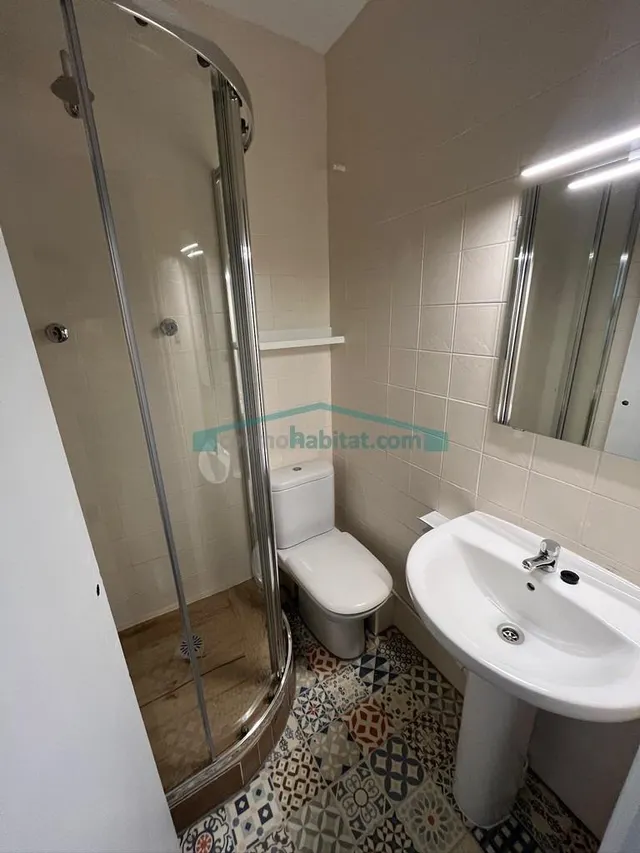 PISO DE 95 M2 CON 3 habitaciones, 2 BAÑOS Y BALCÓN EN ALCOY — 17