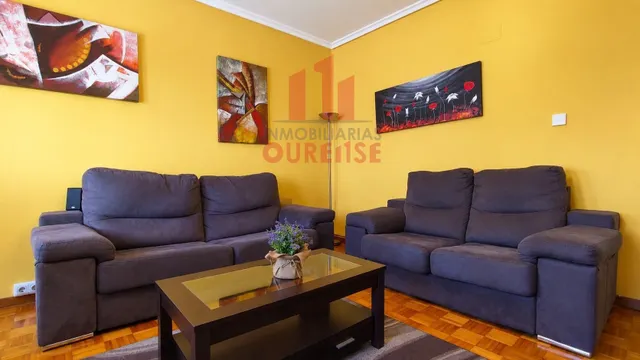 Amplia vivienda reformada situada en el couto. — 6