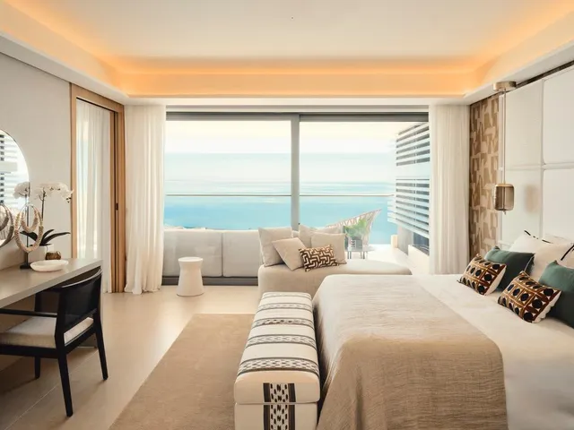 ESPECTACULAR OBRA NUEVA DE LUJO EN 1ª LÍNEA DE PLAYA EN MÁLAGA ESTE CON VISTAS AL MAR  !!! — 13