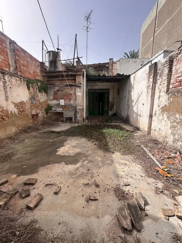 CASA CON PARCELA EN PLENO CENTRO DE PICASSENT. EL PROYECTO Q - foto 2