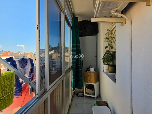 PISO LUMINOSO JUNTO A PLAZA EUROPA – 3 habitaciones — 12
