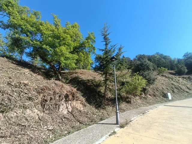 SOLAR URBÀ EN VENDA - PER A FER CASA 4 VENTS - ESPINELVES — 20