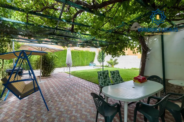 CHALET SEÑORIAL EN URB VISTA NEVADA ARMILLA, 4 DORM, 2 WC, T - foto 5