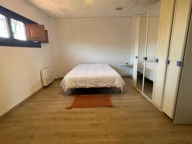 Ref 08595.- chalet muy grande en la calderona - naturaleza y servicios del pueblo. — 25