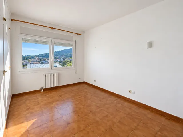 Espectacular casa con gran jardín y vistas privilegiadas en Vilassar de Dalt — 16