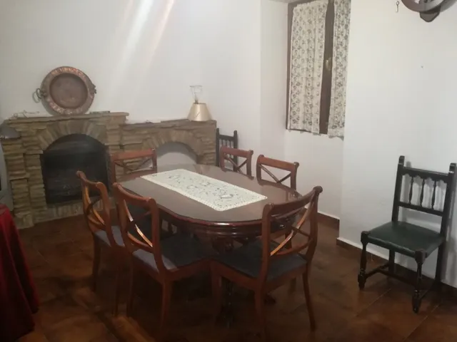CASA GRANDE EN EL CENTRO DE ARCOS. — 8